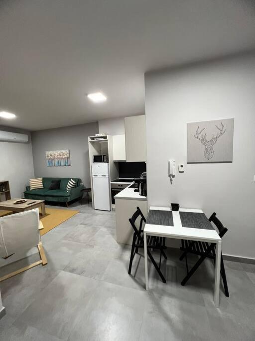 Othonos 10 Str. Apartment. Tríkala Exteriér fotografie